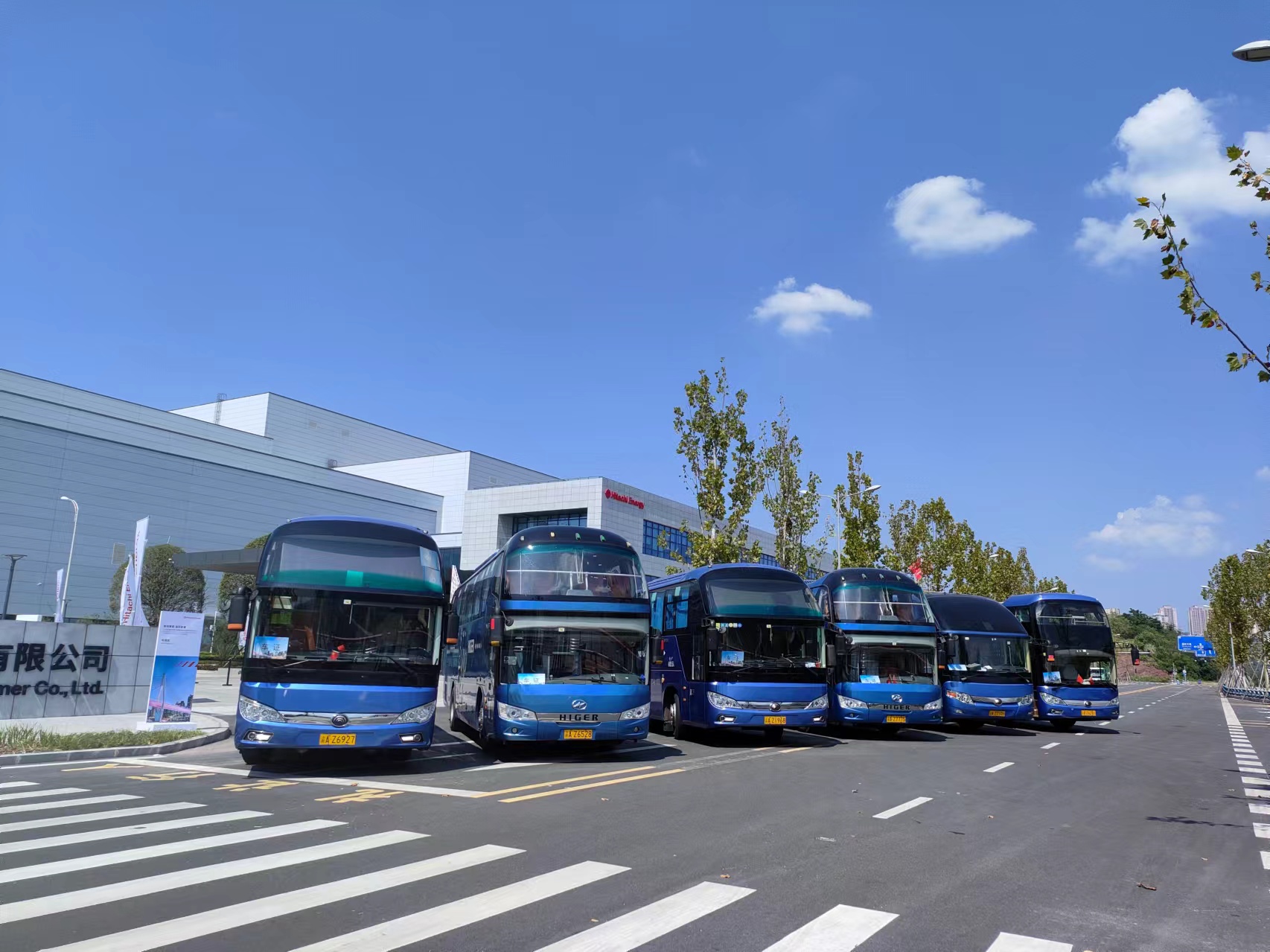 大巴车47-55座
