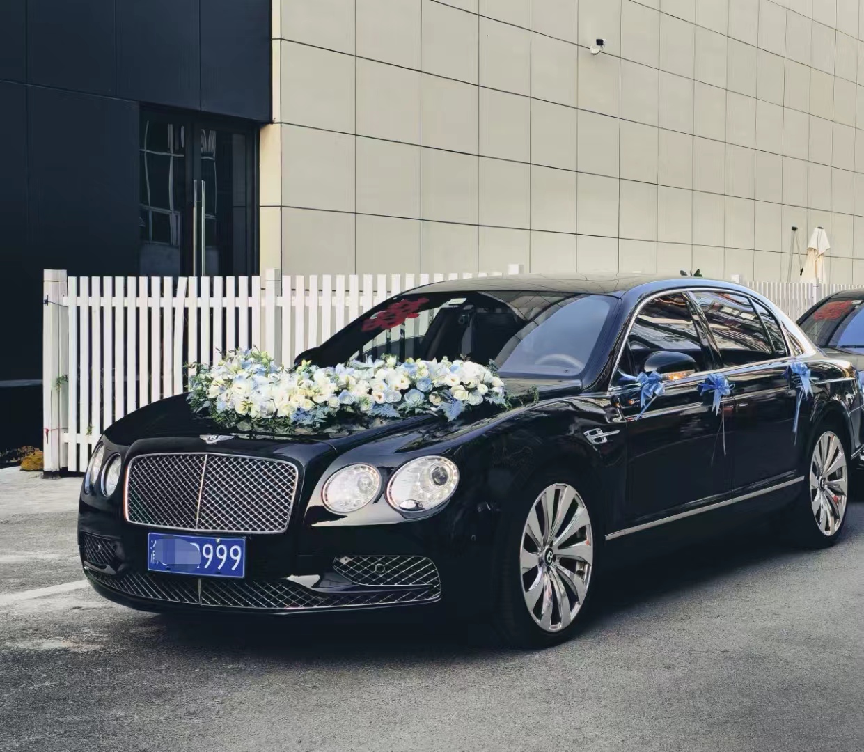 宾利飞驰婚车